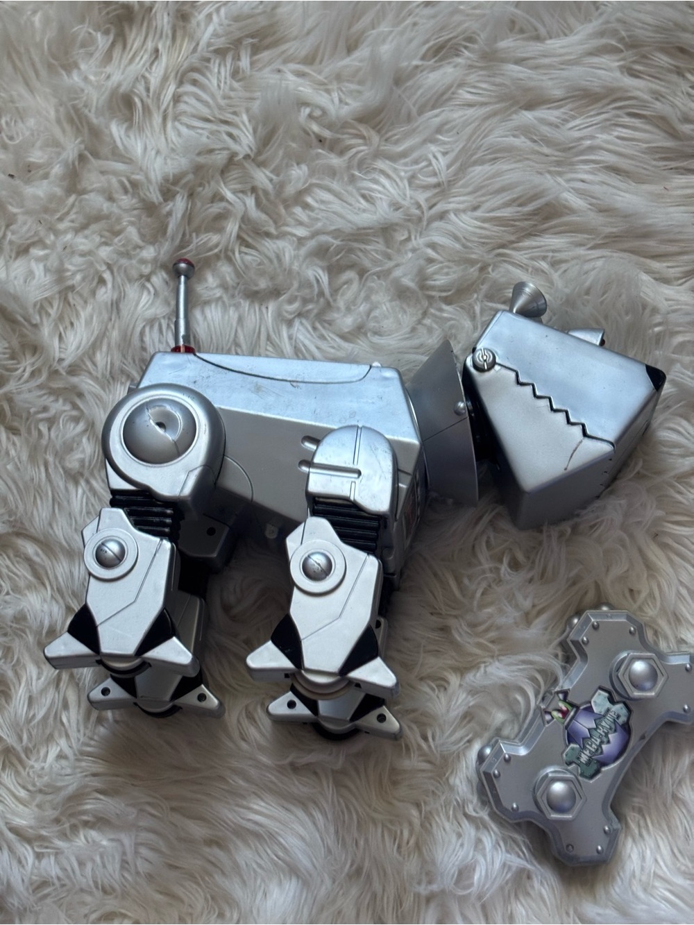 Radio Shack MEGA-BYTE The Hound Droid Robot Dog with Remote Wow Wee 1999 (Works)